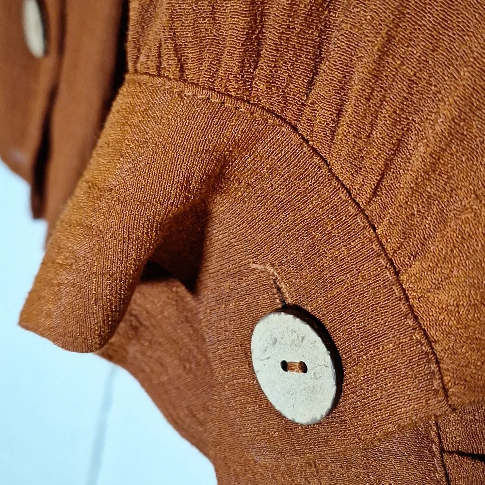 Rust button down blouse - Picture 2 of 4